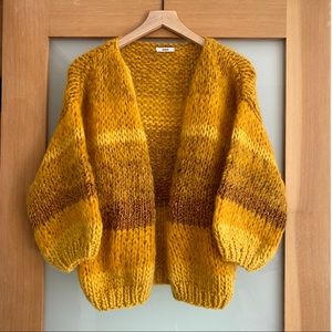 NEW✨ MAIAMI marigold knit Cardigan